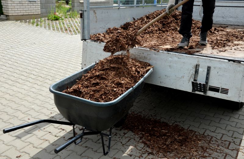 Mulch Delivery Service