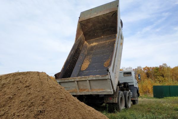 Topsoil Delivery in Aurora