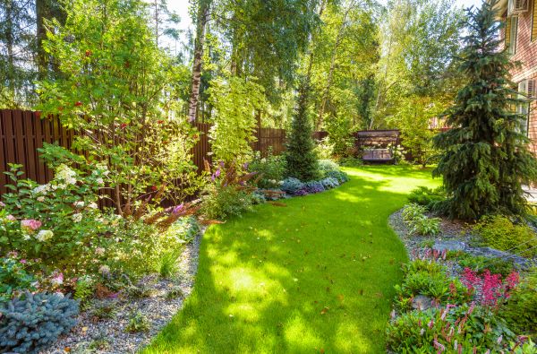 Monthly Garden Maintenance in Aurora